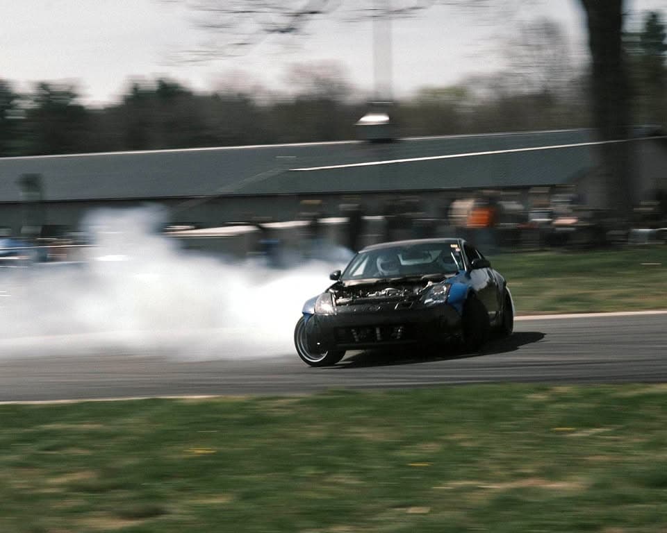 2006 Nissan 350Z Coupe 2D